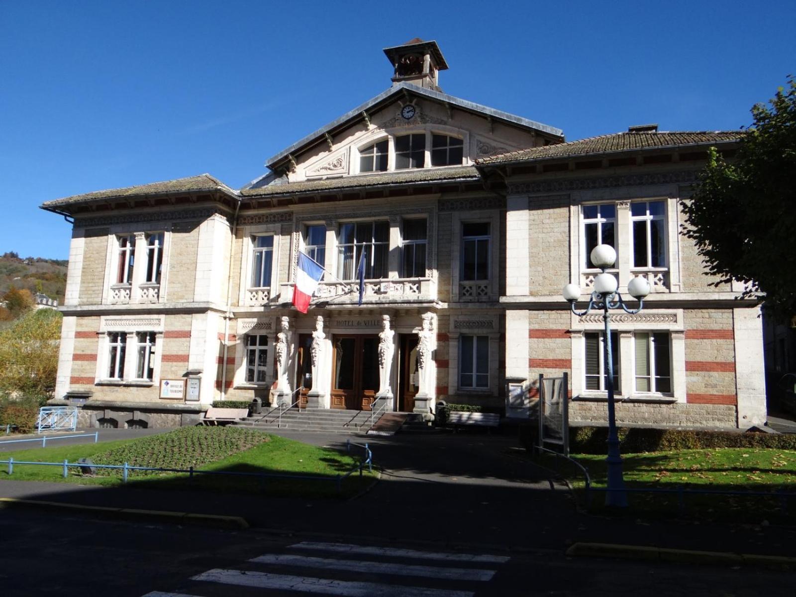 La Bourboule Lumiere , 2-4-6 Personnes Apartment Exterior photo
